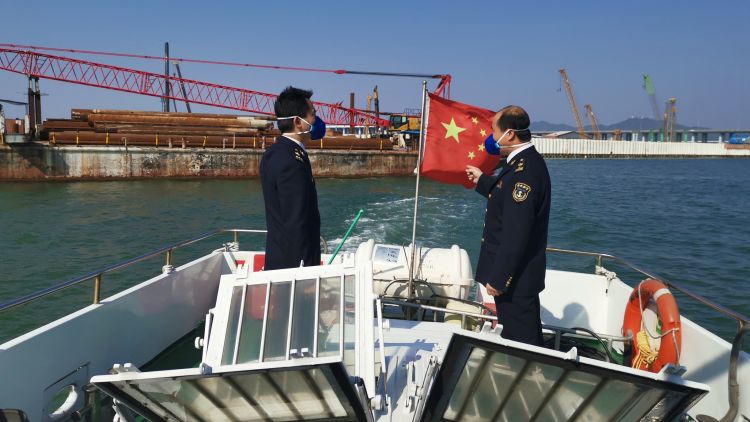 深圳海事局15项措施助力复工复产