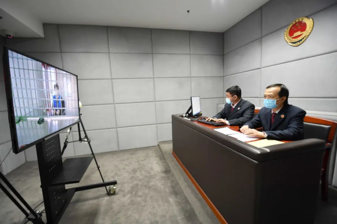 12元的口罩被提价至128元！这4名药房连锁公司人员被批捕