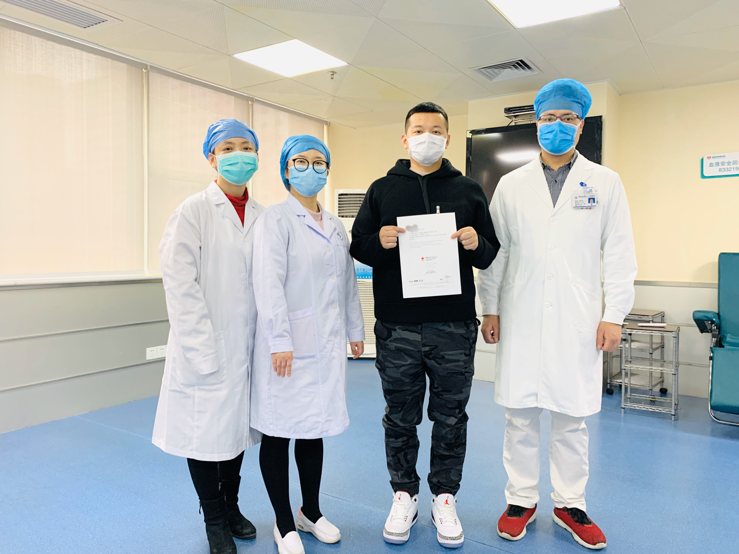 让“血浓于水”的爱意延续——深圳新冠肺炎痊愈者自愿捐献血浆