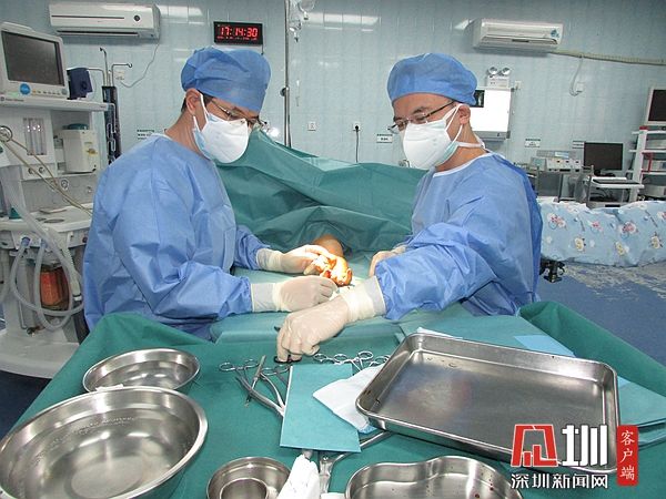 小伙断指20多个小时 龙岗区骨科医院奋力救治断指再植成功 