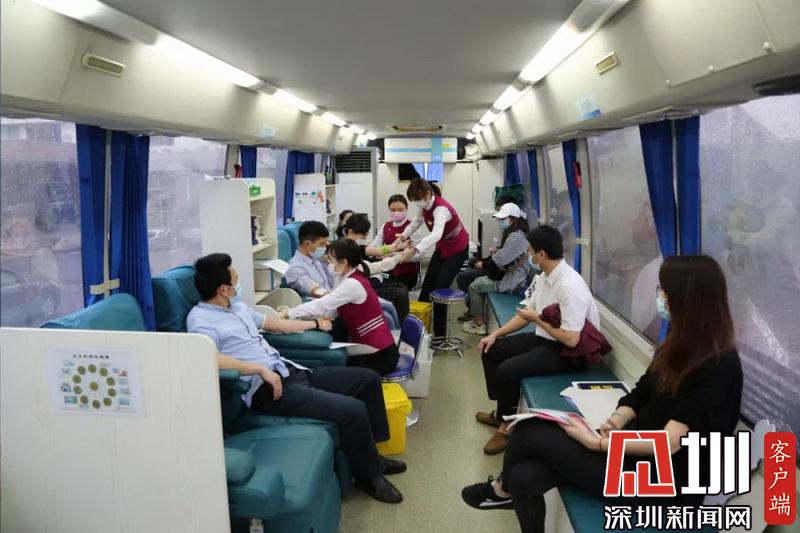IN视频|缓解疫情期间用血紧张 52名深圳工务人献血18150毫升