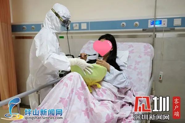 医护爱心滋润新生命，医患真情温暖隔离病区