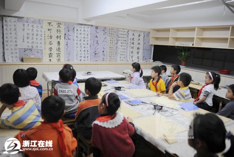 杭州部署中小学生健康码赋码，开学后将每日“验码+测温”