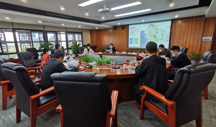 确保在四月底形成稳定方案，引领光明科学城中心区规划建设
