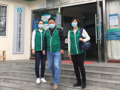 定期“查房” 及时送药 上门拆线  龙岗区二院中海怡翠社康日常服务不打折