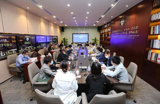 助力企业化危为机  深圳市商务局举办“问计于企”座谈会