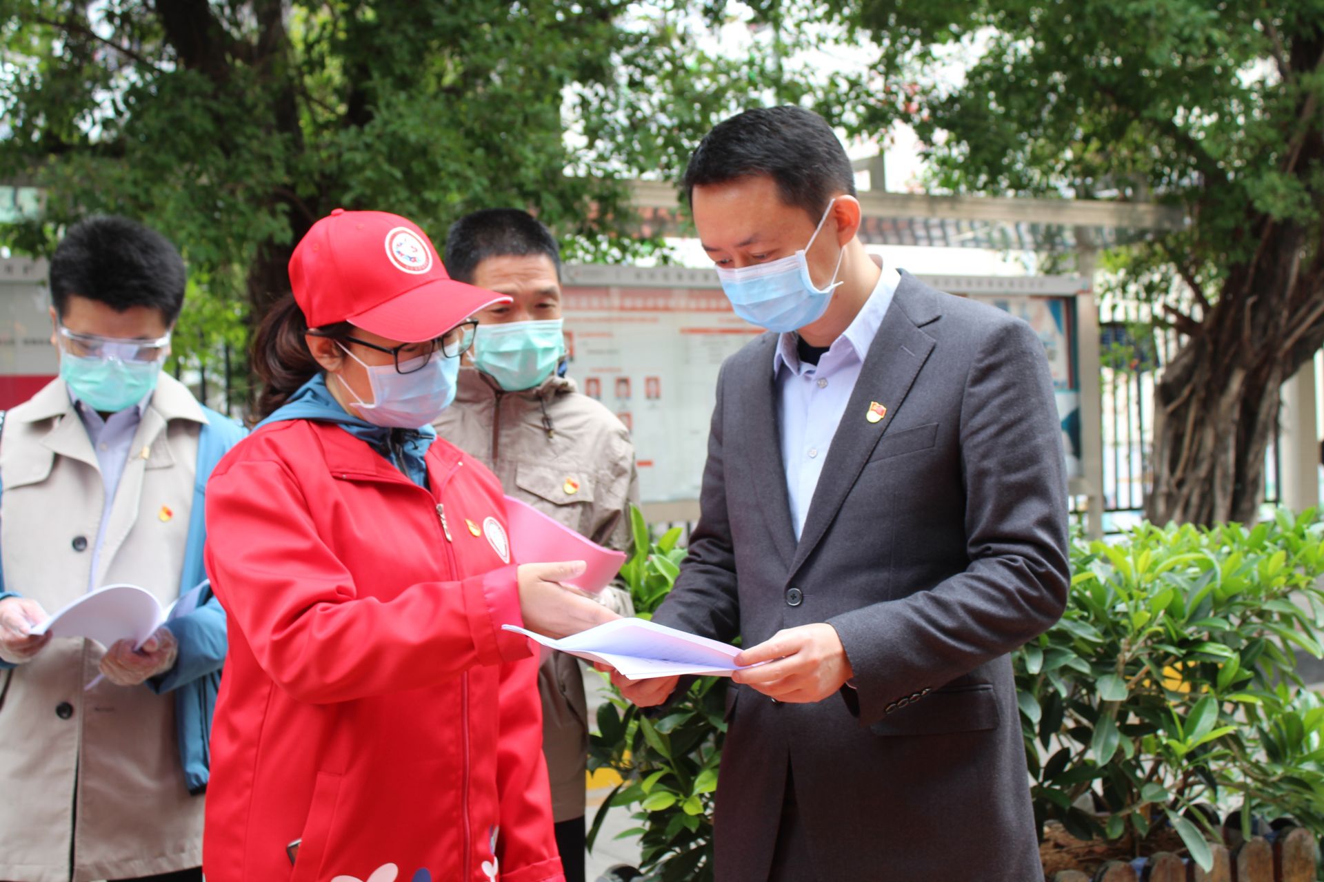 南山区招商街道党工委书记刘理：“创新、共治、温暖”三大关键词助防疫复工