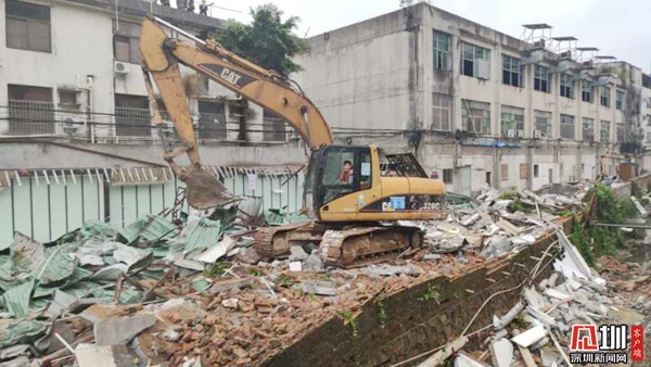 汛前迅速行动 吉华重拳出击拆除两处河道隐患建筑物