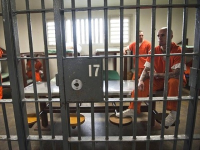 美最大单体监狱38名犯人确诊 恐成疫情暴发中心