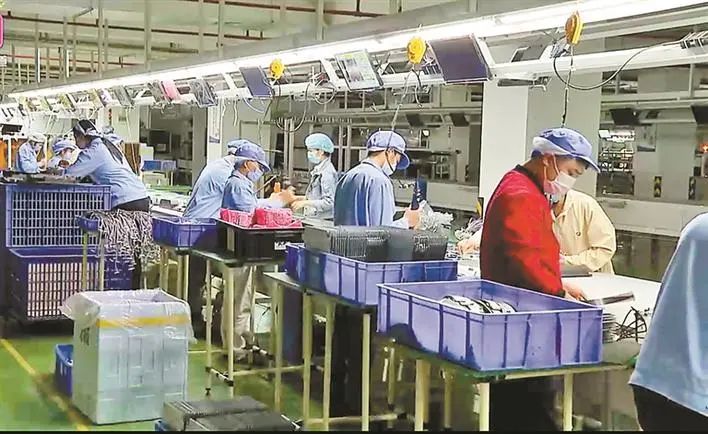 深圳人在行动 | 惠企政策给力，企业加班生产