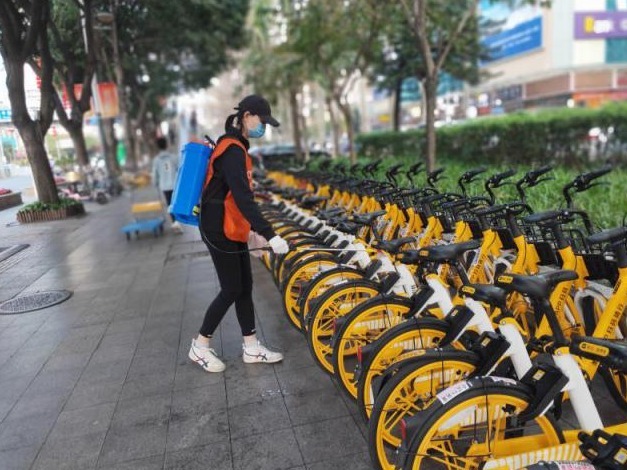 女性“运维小哥”张晓苗：请战一线为共享单车消毒守护骑行者安全