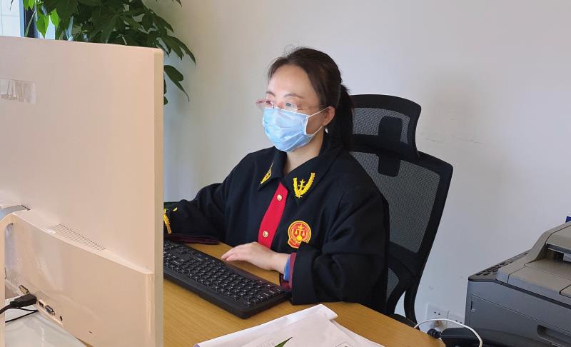 龙华法院利用深圳移动微法院首次完成调解书电子送达