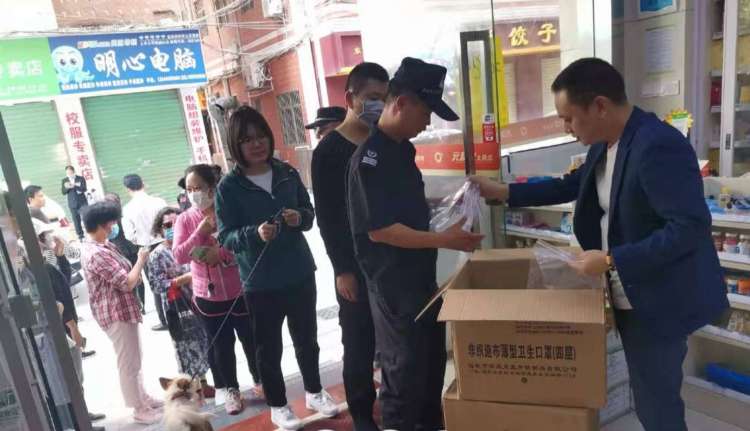 表彰先进，助力防疫！民治街道为疫情防控工作先进企业商户颁发荣誉证书
