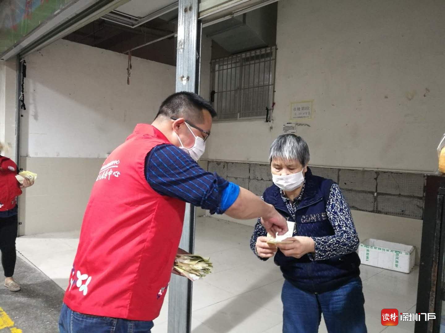 龙城街道黄阁坑社区党委书记沈宜雄：守护+服务，硬汉也柔情