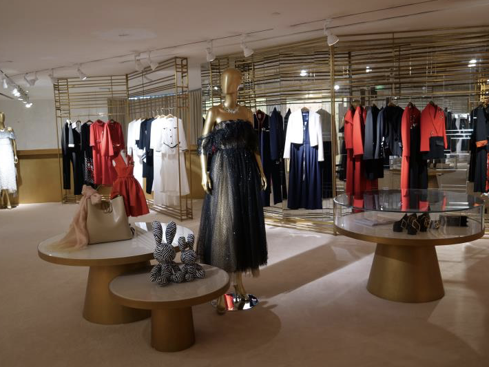 深圳女装领军品牌“影儿时尚集团”：提速复工复产 全面布局新零售