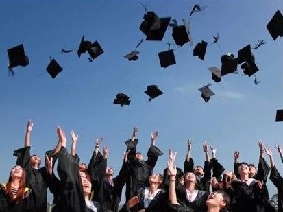 香港应届大学生遭遇就业困境，特区政府大力度补贴“保就业”