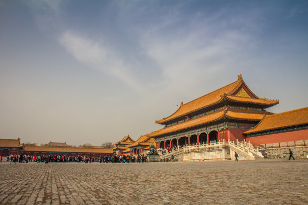 闭馆70多天后故宫开启“云直播” 40多万观众围观