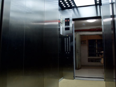 深圳市更新改造大修老旧电梯三千台 资金补助政策破解经费不足“痛点” 