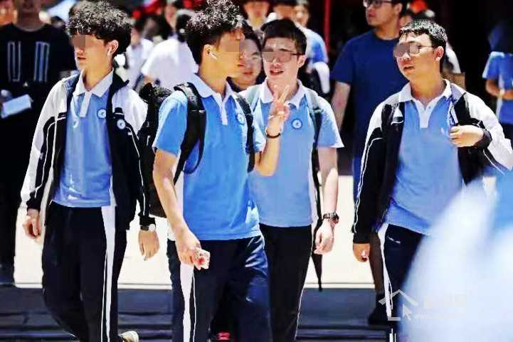 新闻路上说说说 | 深圳民办学校实行电脑随机摇号录取，你怎么看？
