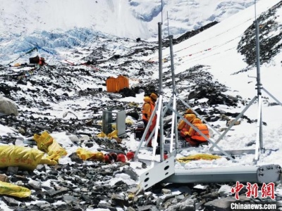 珠峰6500米基站开通在即 中国移动：设备人员已到达现场