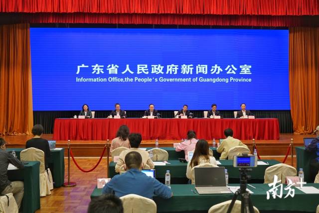 广东返校倒计时，坚决不允许师生带病返校返岗