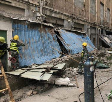 布吉街道：兵分四路拆除新旧违建