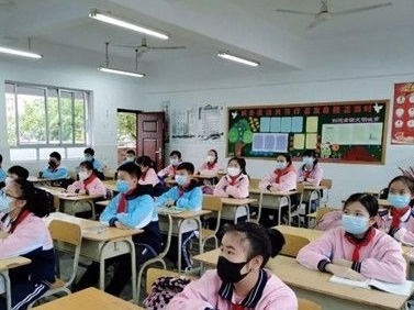 上海：小学一二三年级6月2日开学