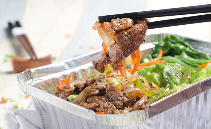 研究报告：餐饮业总营收增量七成由外卖拉动
