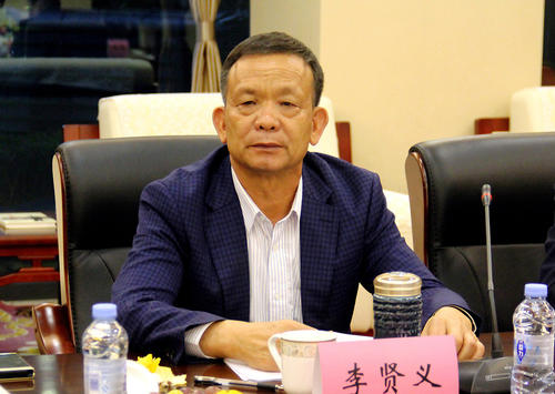 全国政协委员李贤义：企业渡难关要帮扶也要自己努力