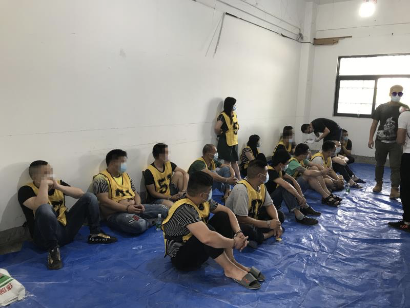 山林深处设下多层“放风网”，半月获利上百万元  光明警方打掉一特大赌博团伙