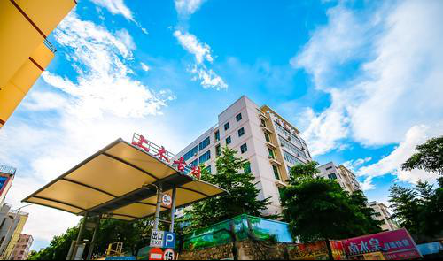 党建引领促蝶变 ，上木古社区“颜值才华”兼具