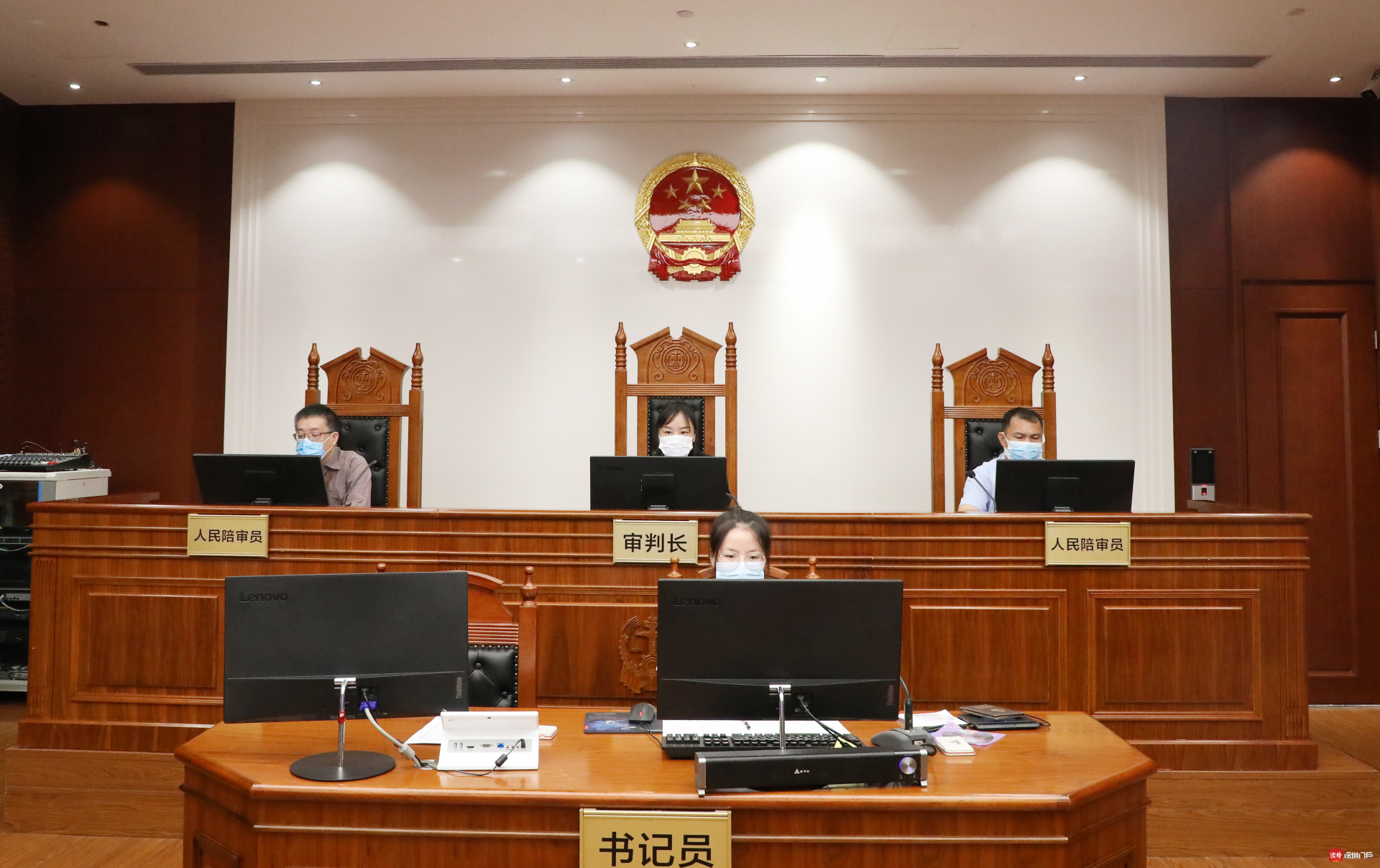 龙华法院举办“保障公民个人信息安全”  法院开放日活动
