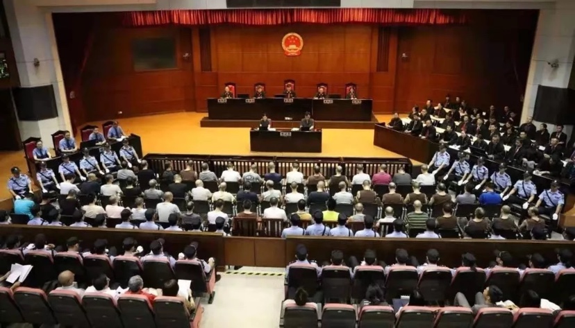 严惩黑恶势力！1977名涉黑涉恶罪犯获刑！