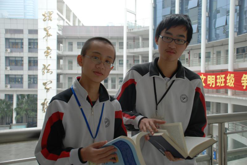 “后浪”奔涌，深圳走出的博士生曹原再度《自然》两连发