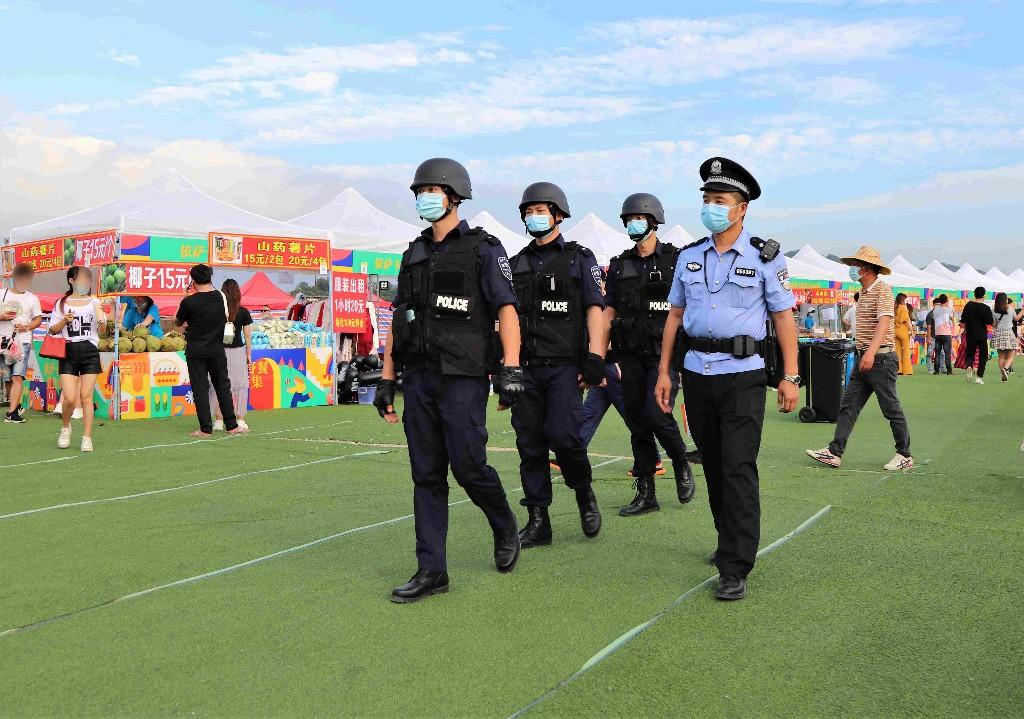 （重稿）一路相伴护平安，深圳光明警方多措并举助市民享受快乐假期