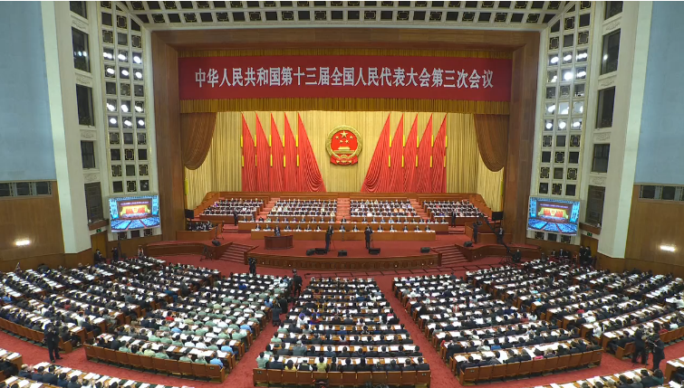 政府工作报告极简版来了！只有500多字