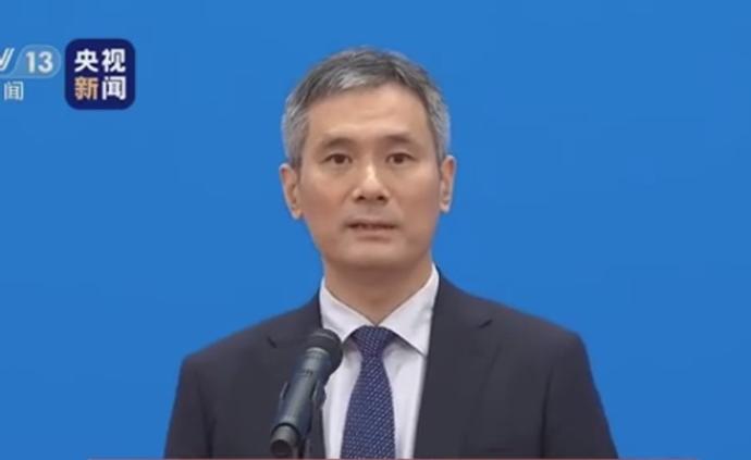 罗杰代表：欢迎大家到湖北看一看，它正在恢复灵气与秀美