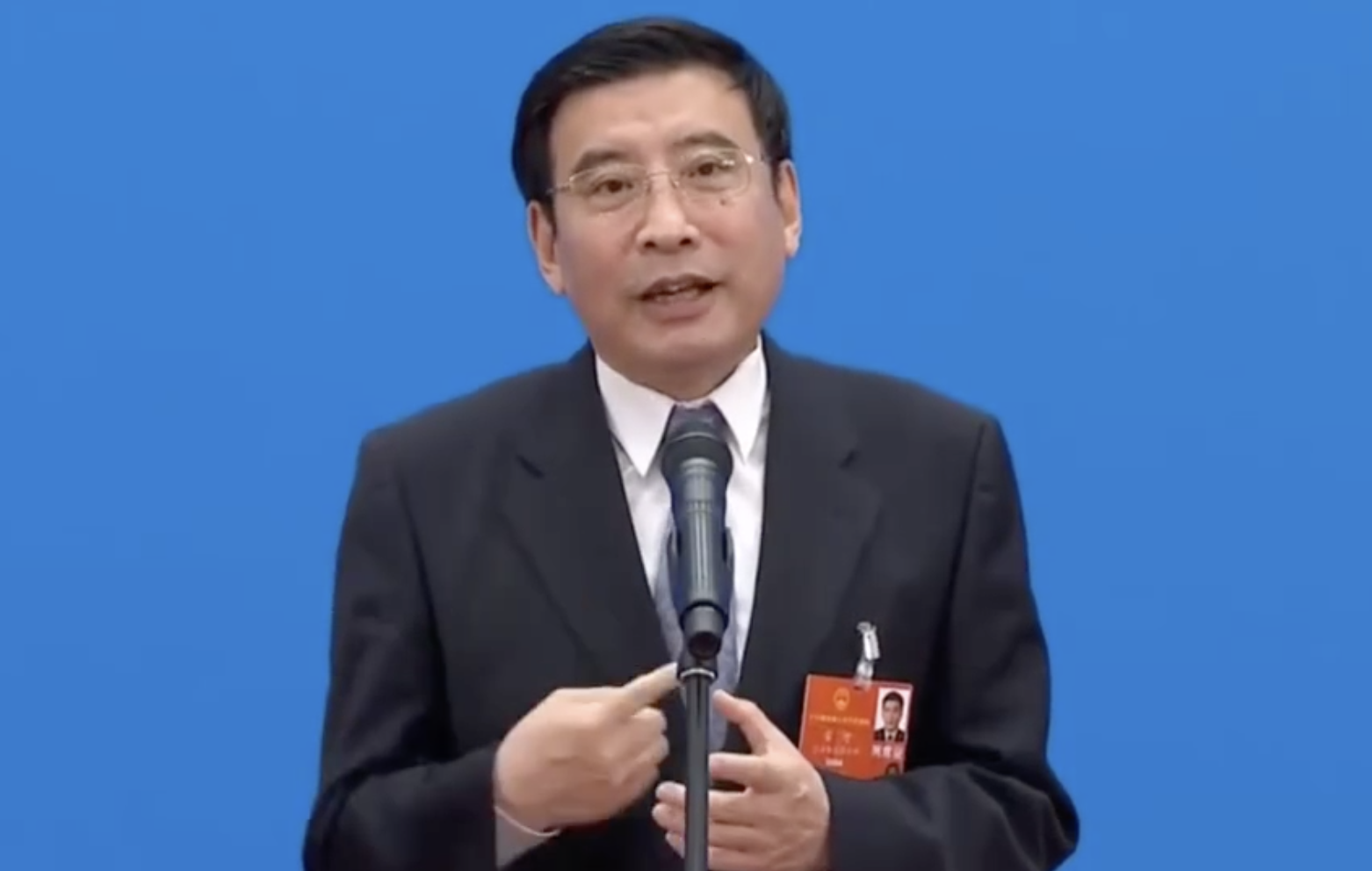 工信部部长：中国每周增加1万多5G基站