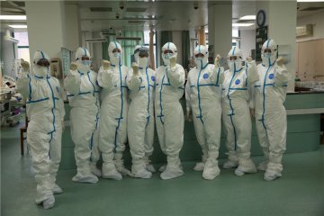 人民日报评论员：艰苦卓绝的努力 来之不易的成绩