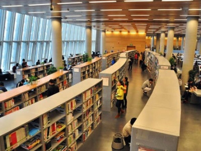（重）深圳图书馆少儿服务区恢复开放，同时在馆人数扩大至2000人