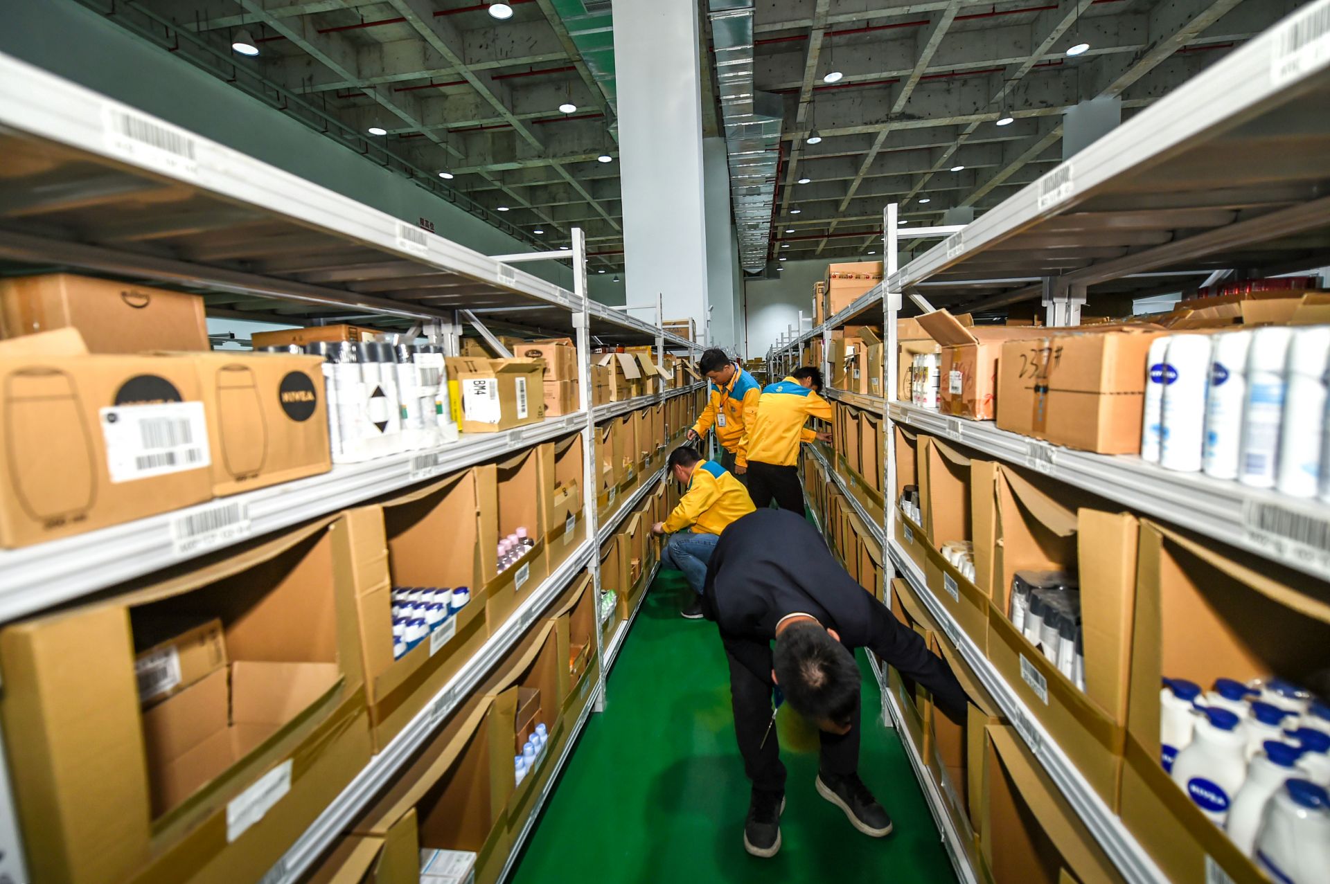 前海湾保税港区发布《政策性复工复产防疫保险补贴操作指引》