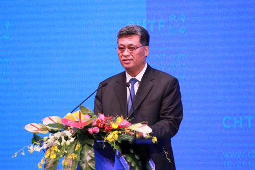 马兴瑞主持召开省政府常务会议，研究促进区域协调发展、推进食品安全监管和生活垃圾分类等工作