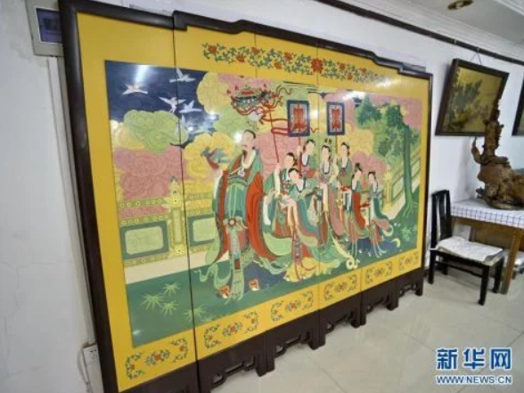 承恩寺壁画《帝后放飞图》金漆镶嵌彩绘屏风在京完成