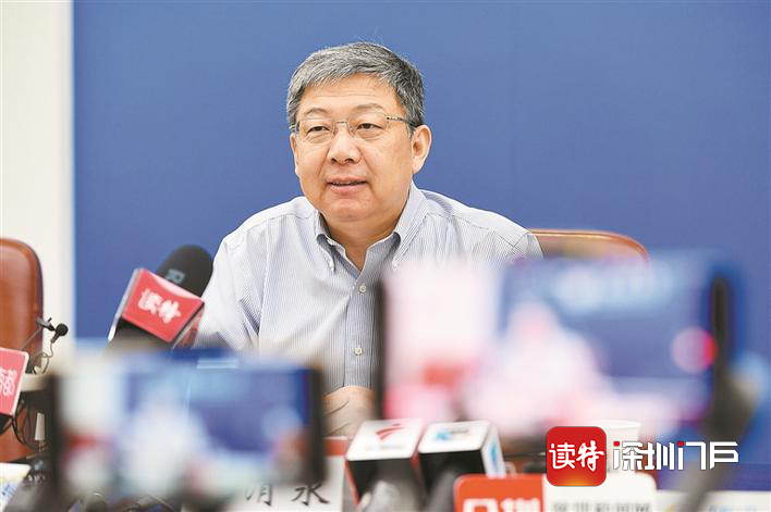 全国人大代表、深圳大学校长李清泉再提创建“深圳高等教育特区”