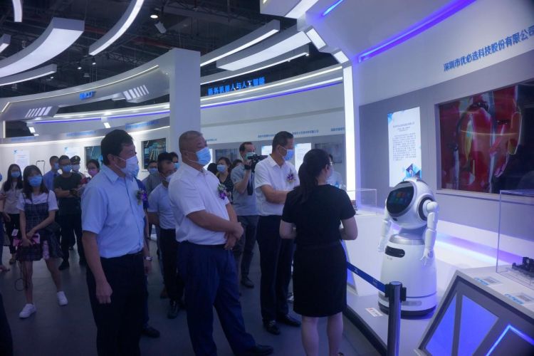 深圳工展馆与深圳先进院签约，梳理新一代信息技术现状