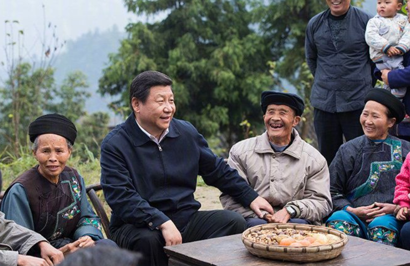 《习近平的扶贫故事》中那些暖心细节