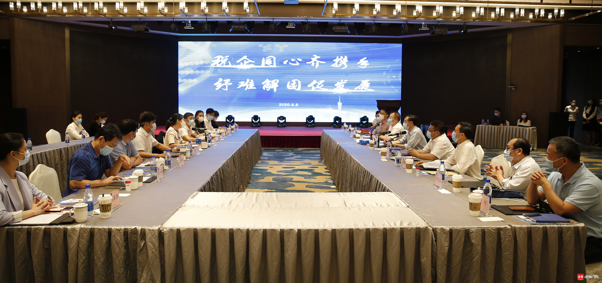 “两会”代表委员： 减税费为复产注入“税力量”