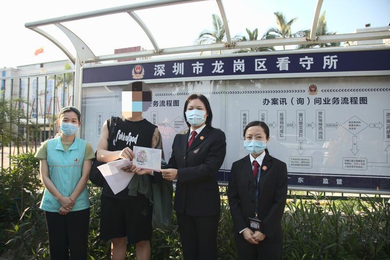 “法官妈妈”倾情帮教 花季少年迷途知返