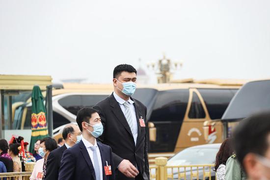 述评 | 姚明两会建言，体教结合不能两张“皮”！