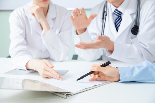 湖北新增无症状感染者13例，尚在接受医学观察1053人